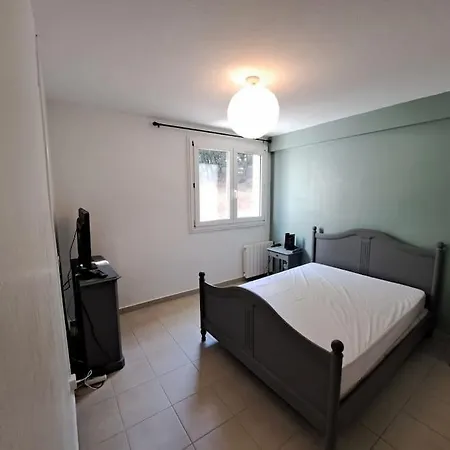 Apartman T4 65 M2, 3 A Giens Proche Village Hyères