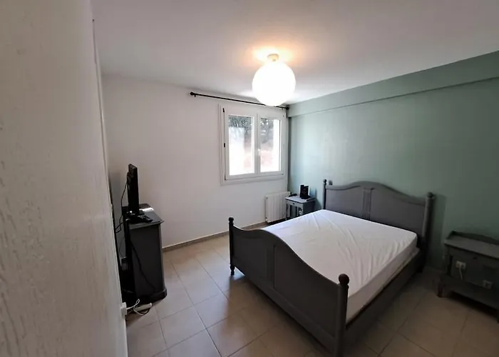 Daire T4 65 M2, 3 A Giens Proche Village Hyères